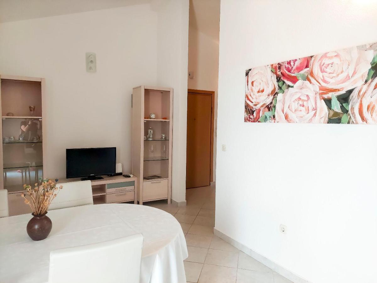 Apartment Zdravka Primošten Exterior foto